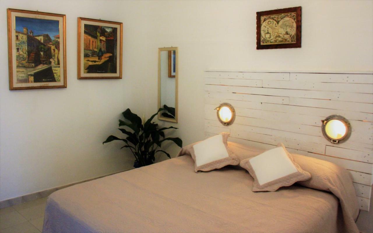 Casa Gandamar B&B Санта-Тереза-Галлура Экстерьер фото